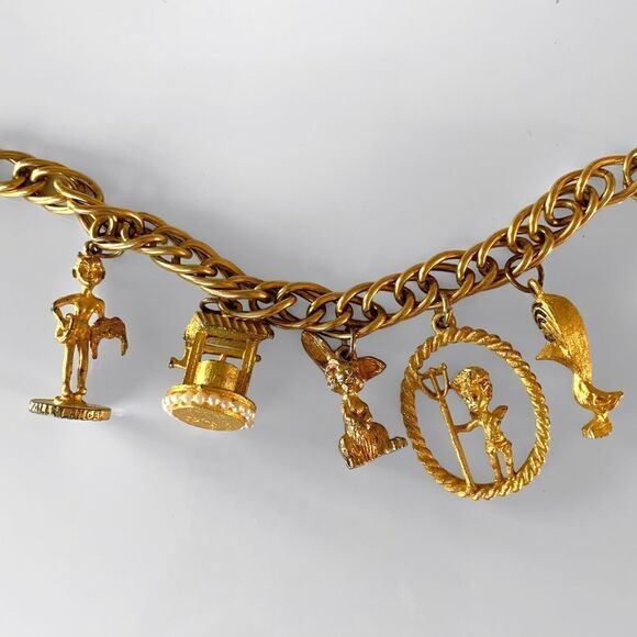 Vintage Jewelry - Vintage HOBCO Gold Chunky Charm Bracelet